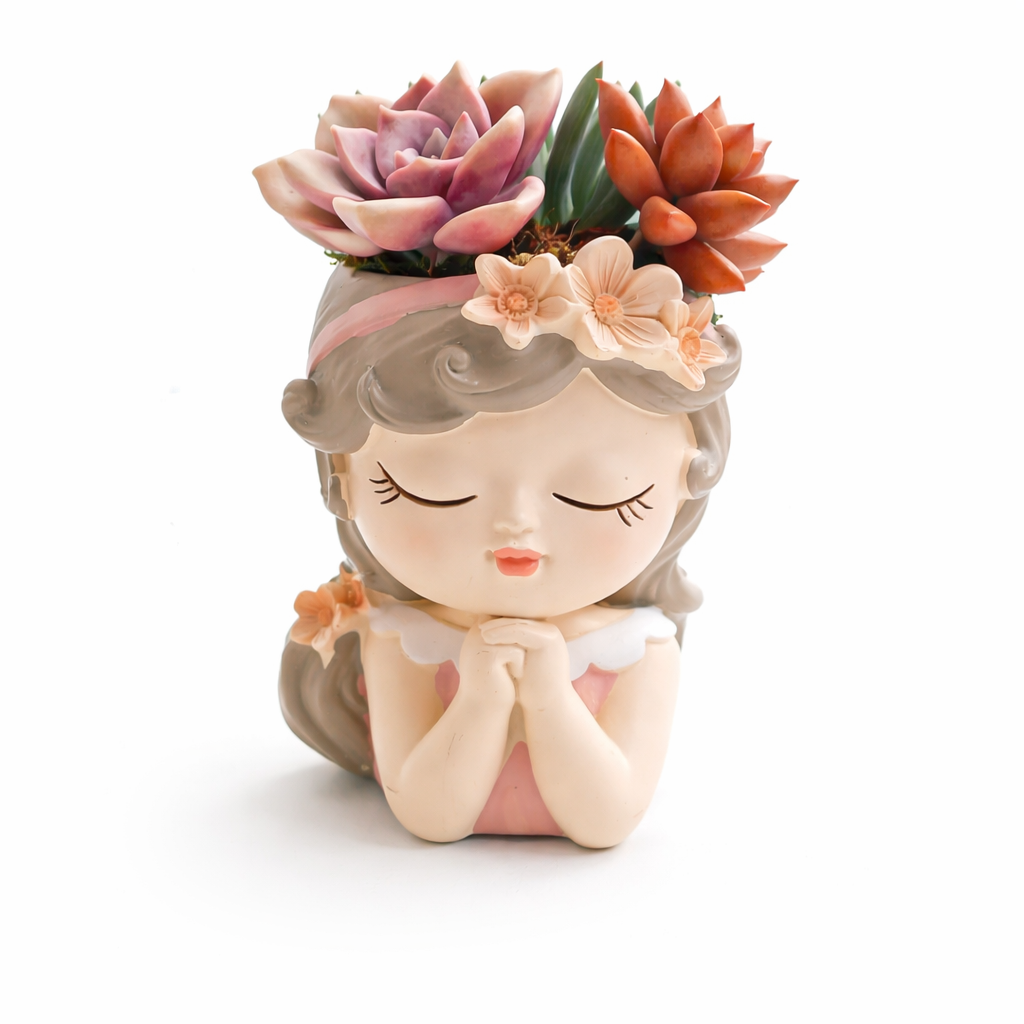 Luxury Princess Praying Girl Pot – 11cm H